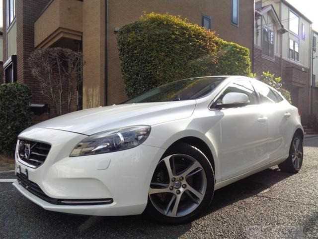 2014 Volvo V40