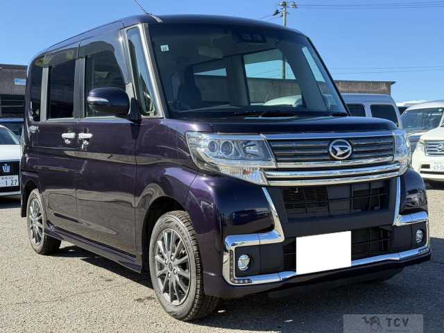 2017 Daihatsu Tanto Custom