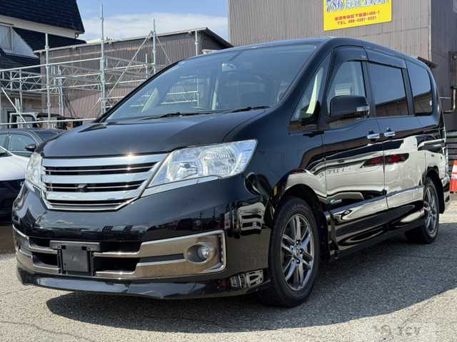 2013 Nissan Serena