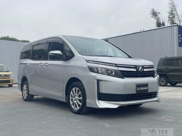 2014 Toyota Voxy
