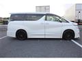 2017 Toyota Vellfire