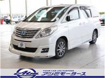 2013 Toyota Alphard Hybrid