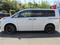 2020 Mitsubishi Delica D5