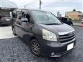 2007 Toyota Noah
