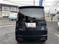 2012 Nissan ROOX