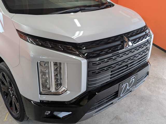 Mitsubishi Delica D5 2025 — фото 5 купить в Москве