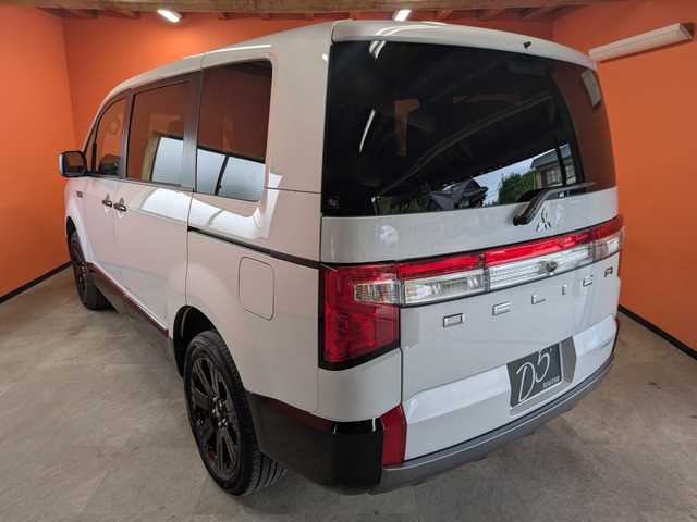 Mitsubishi Delica D5 2025 — фото 9 купить в Москве