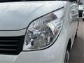 2010 Nissan ROOX