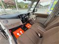 2010 Nissan ROOX