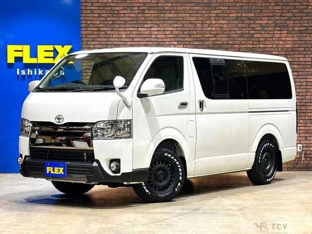 2010 Toyota Hiace Van