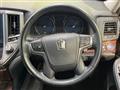 2015 Toyota Crown Hybrid
