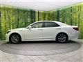 2016 Toyota Crown Hybrid