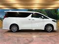 2022 Toyota Alphard Hybrid