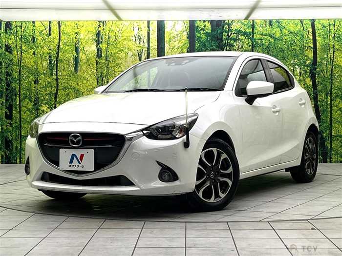 2015 Mazda Demio