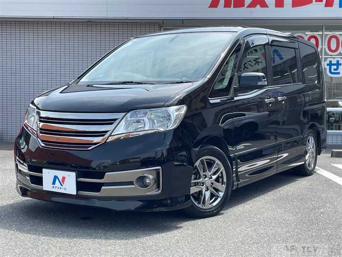 2013 Nissan Serena