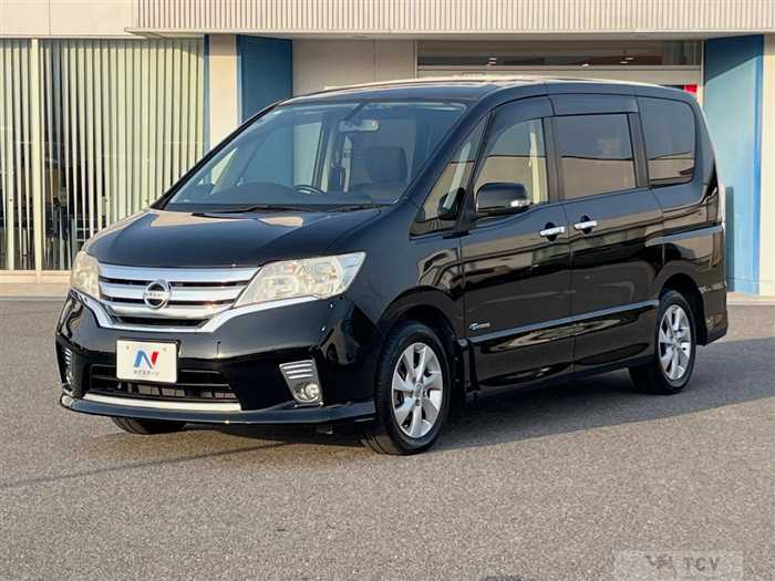 2013 Nissan Serena