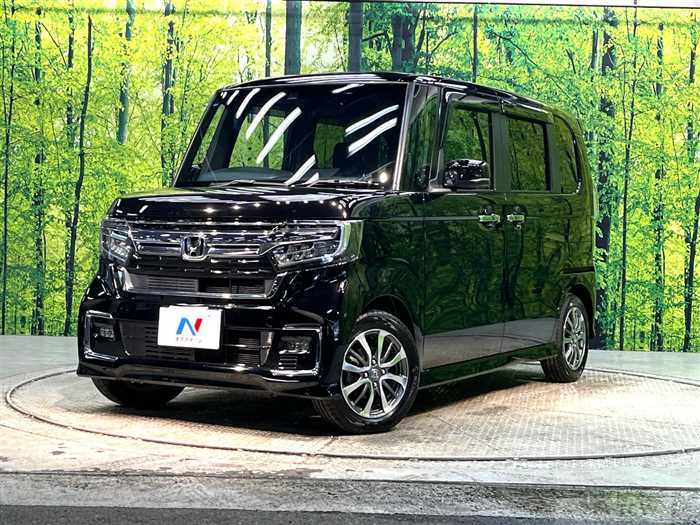 2022 Honda N BOX