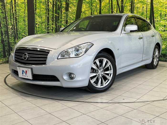 2012 Nissan Fuga