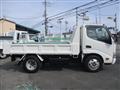 2016 Hino Dutro