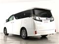 2015 Toyota Vellfire