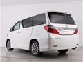 2013 Toyota Alphard G