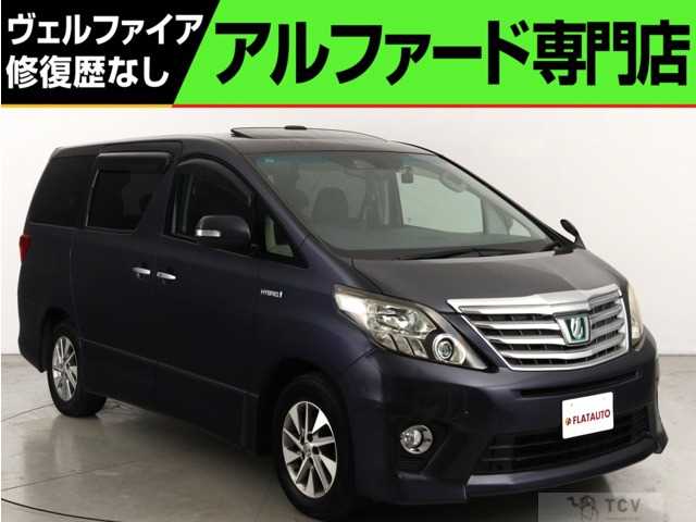 2013 Toyota Alphard Hybrid