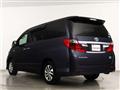 2013 Toyota Alphard Hybrid