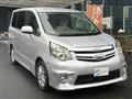 2011 Toyota Noah
