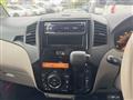 2010 Nissan ROOX