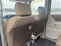 2010 Nissan ROOX