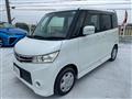 2011 Nissan ROOX