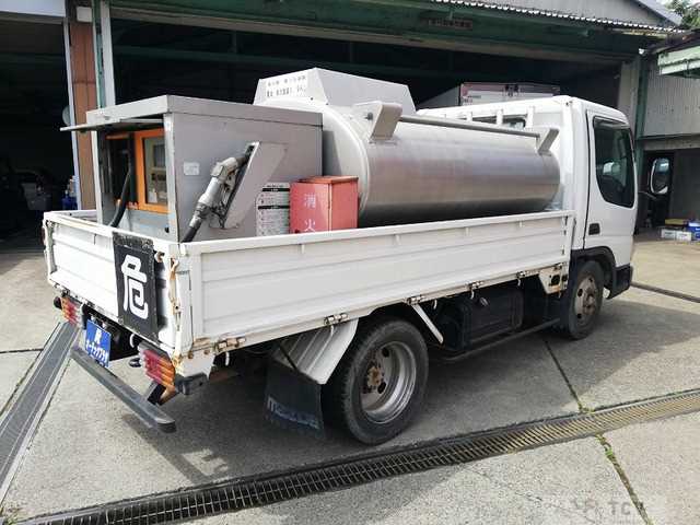 2000 Mazda Titan
