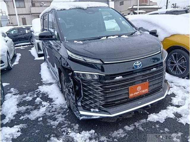 2022 Toyota Voxy