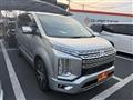 2019 Mitsubishi Delica D5