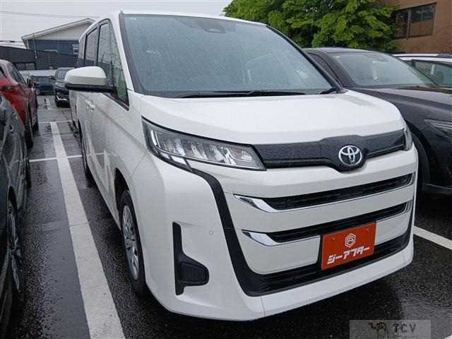 2022 Toyota Noah