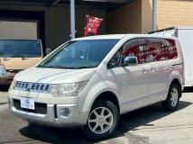 2009 Mitsubishi Delica D5