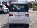2011 Daihatsu Tanto