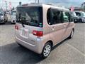 2011 Daihatsu Tanto