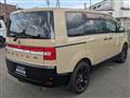 2013 Mitsubishi Delica D5