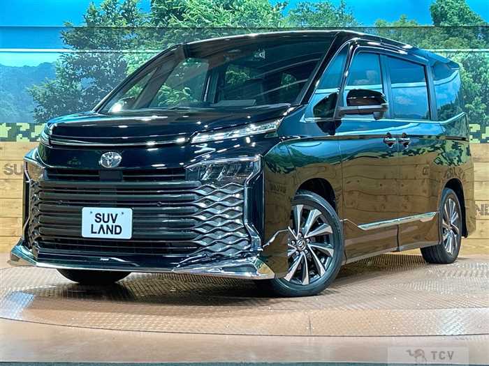 2022 Toyota Voxy