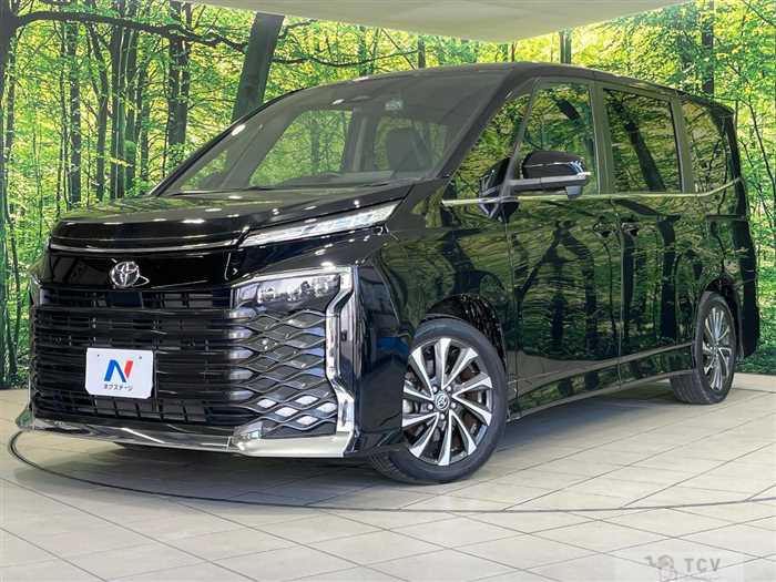 2022 Toyota Voxy