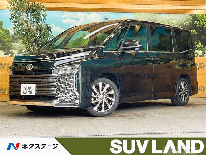 2023 Toyota Voxy