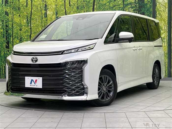 2023 Toyota Voxy
