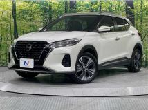 2020 Nissan KIX