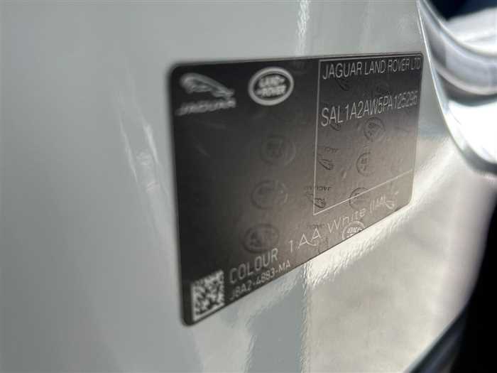 Land Rover Range Rover Sport 2023 — миниатюра 3