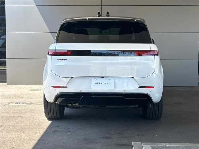 Land Rover Range Rover Sport 2024 — миниатюра 8