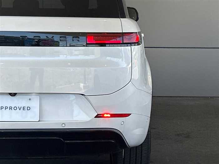 Land Rover Range Rover Sport 2024 — миниатюра 9