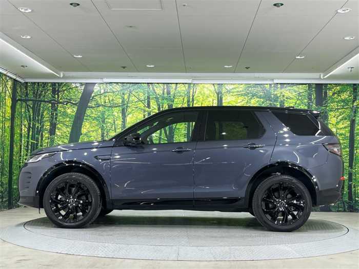 Land Rover Discovery Sport 2024 — фото 11 купить в Москве
