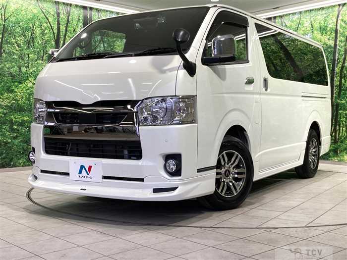 2022 Toyota Hiace Van