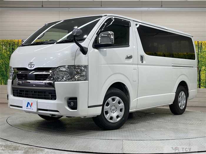 2022 Toyota Hiace Van